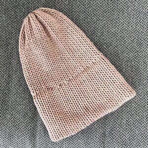 Mauve Merino Wool Knit Hat, Toque, Women's, Winter, Warm Beanie, Handmade